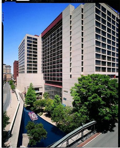 Hyatt Regency on the Riverwalk Picture